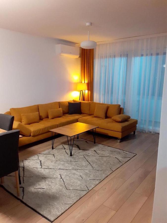Banesa Ne Qender Te Pejes Apartment Exterior photo